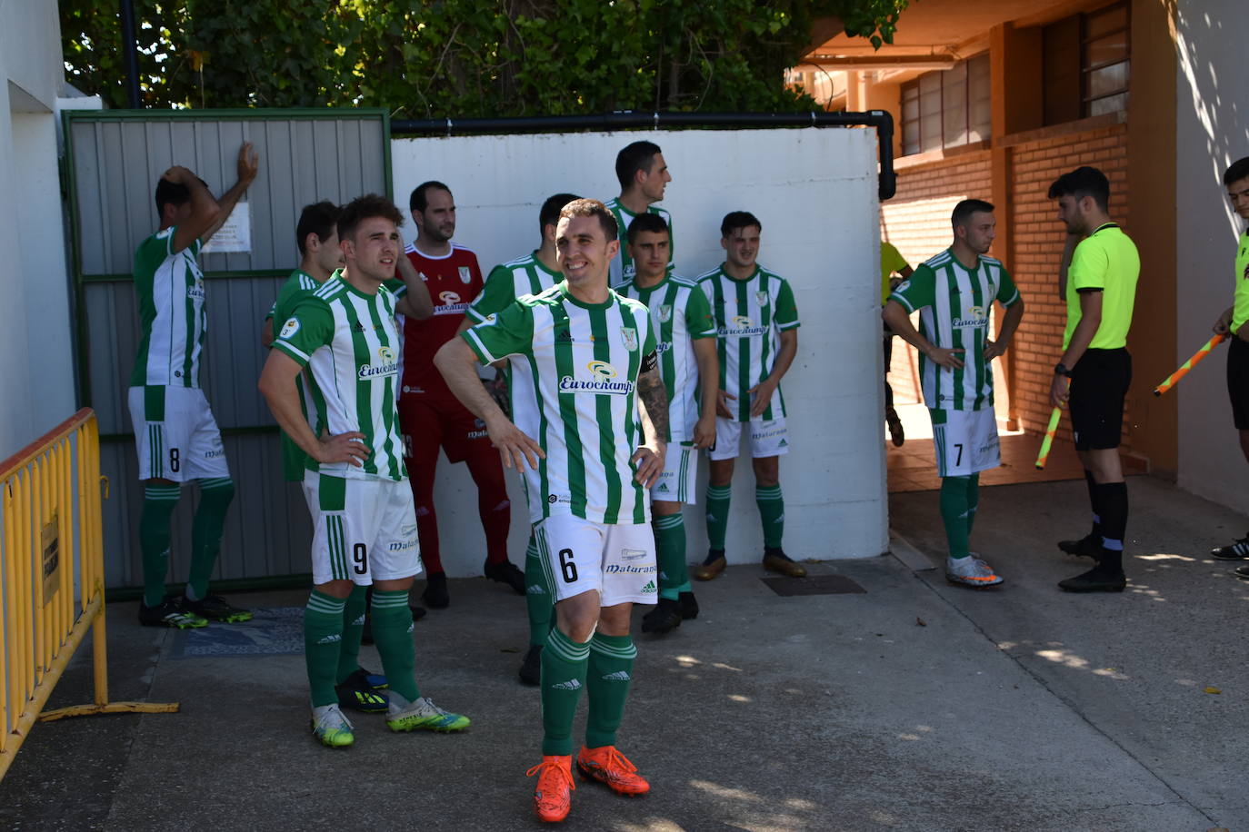 Fotos: Despedidas y homenajes en el Pradejón