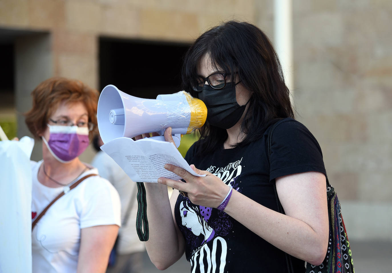 Fotos: Concentración en Logroño contra la violencia machista