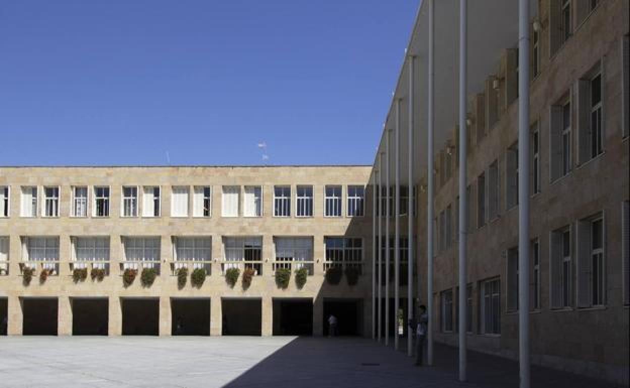 Ayuntamiento de Logroño. 