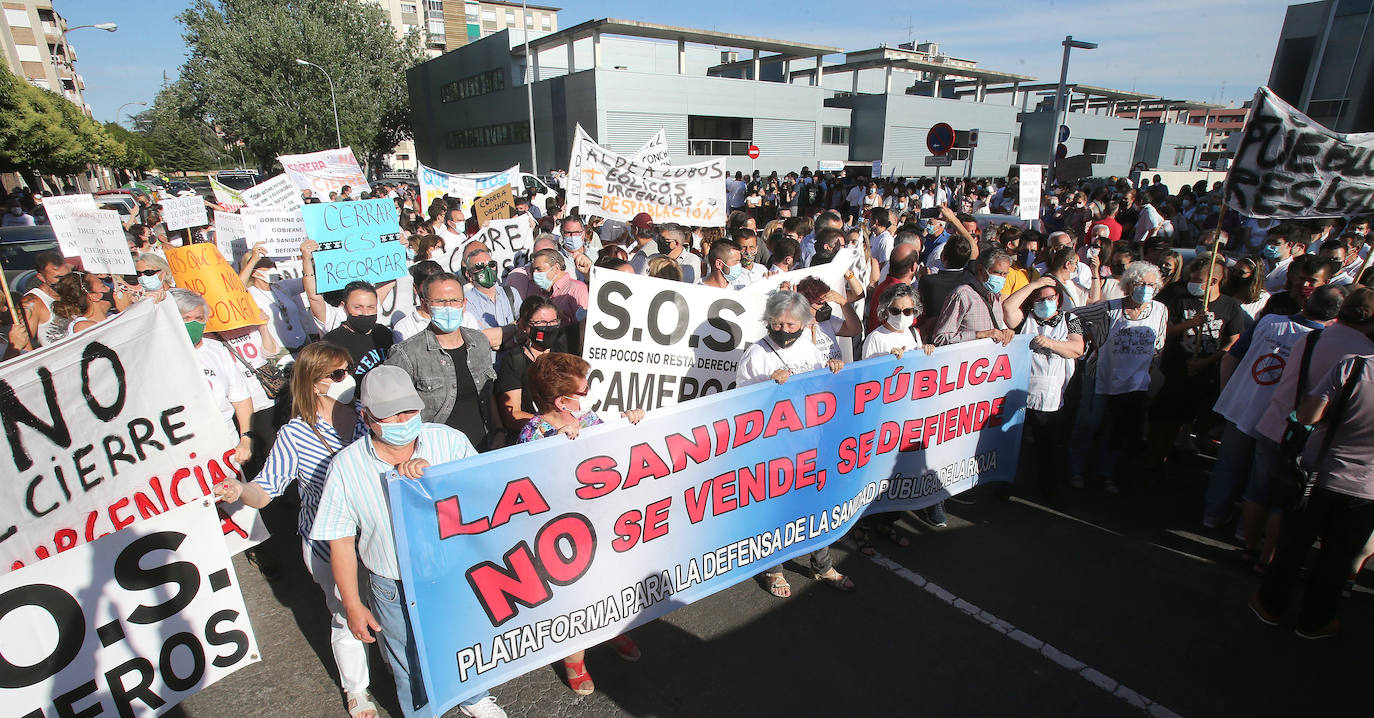 Fotos: Las imágenes de la manifestación en Logroño contra el Plan de Atención Continuada