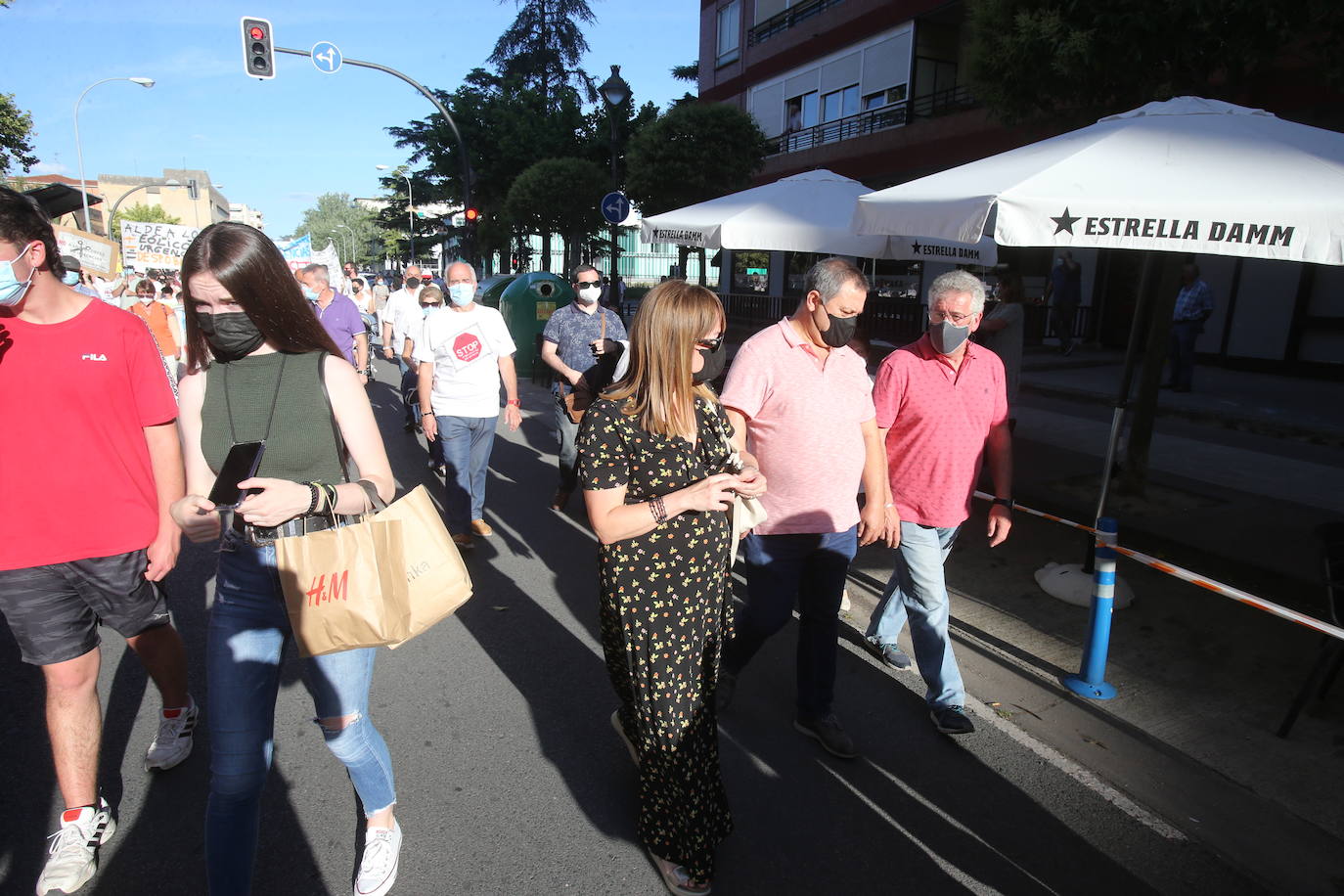 Fotos: Las imágenes de la manifestación en Logroño contra el Plan de Atención Continuada