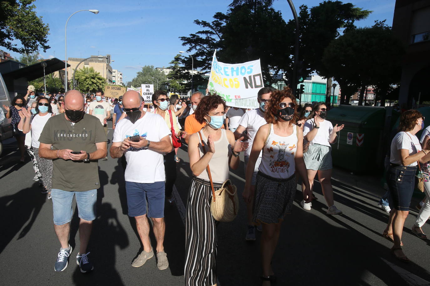 Fotos: Las imágenes de la manifestación en Logroño contra el Plan de Atención Continuada