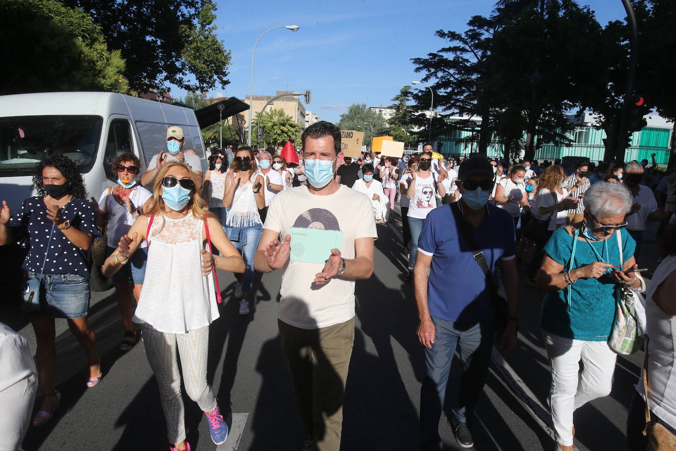 Fotos: Las imágenes de la manifestación en Logroño contra el Plan de Atención Continuada