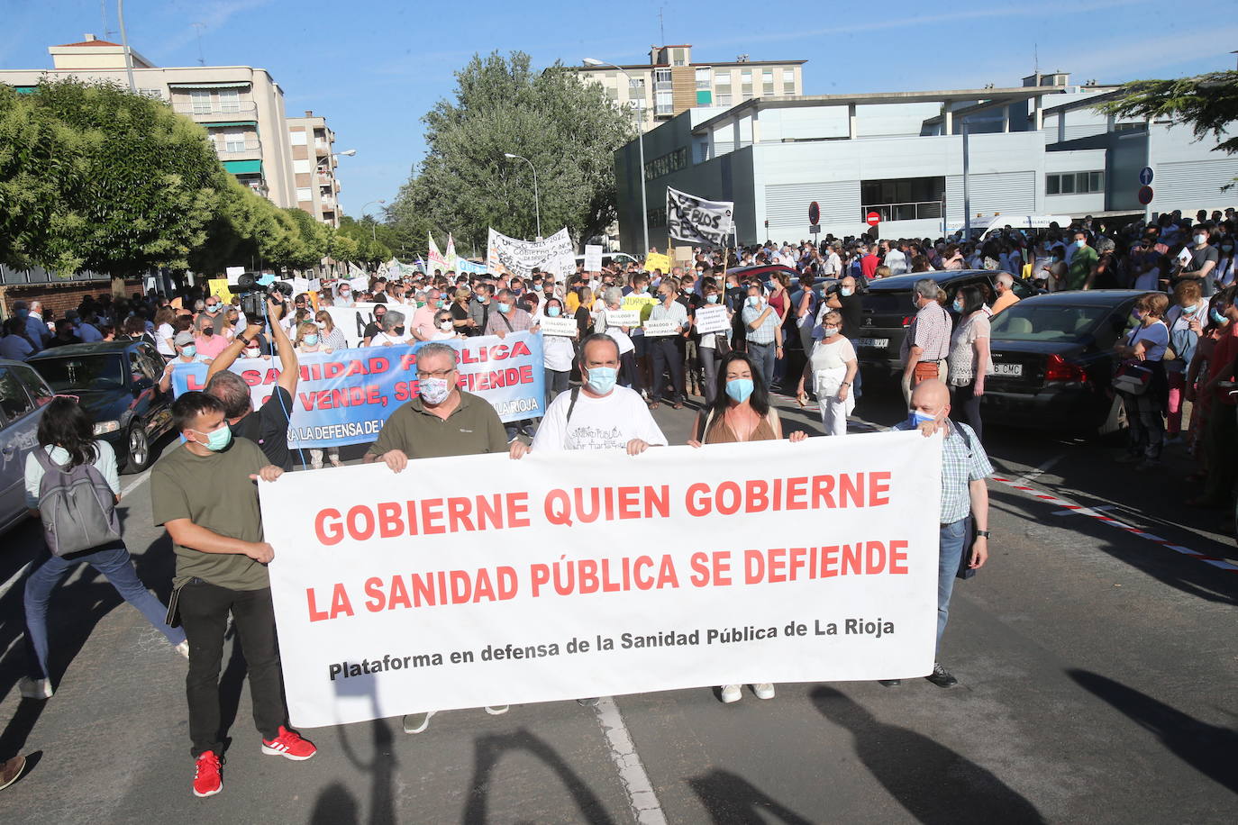 Fotos: Las imágenes de la manifestación en Logroño contra el Plan de Atención Continuada