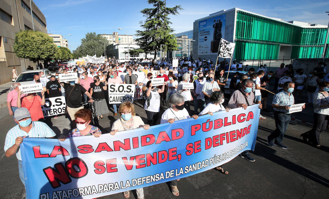 Fotos: Las imágenes de la manifestación en Logroño contra el Plan de Atención Continuada