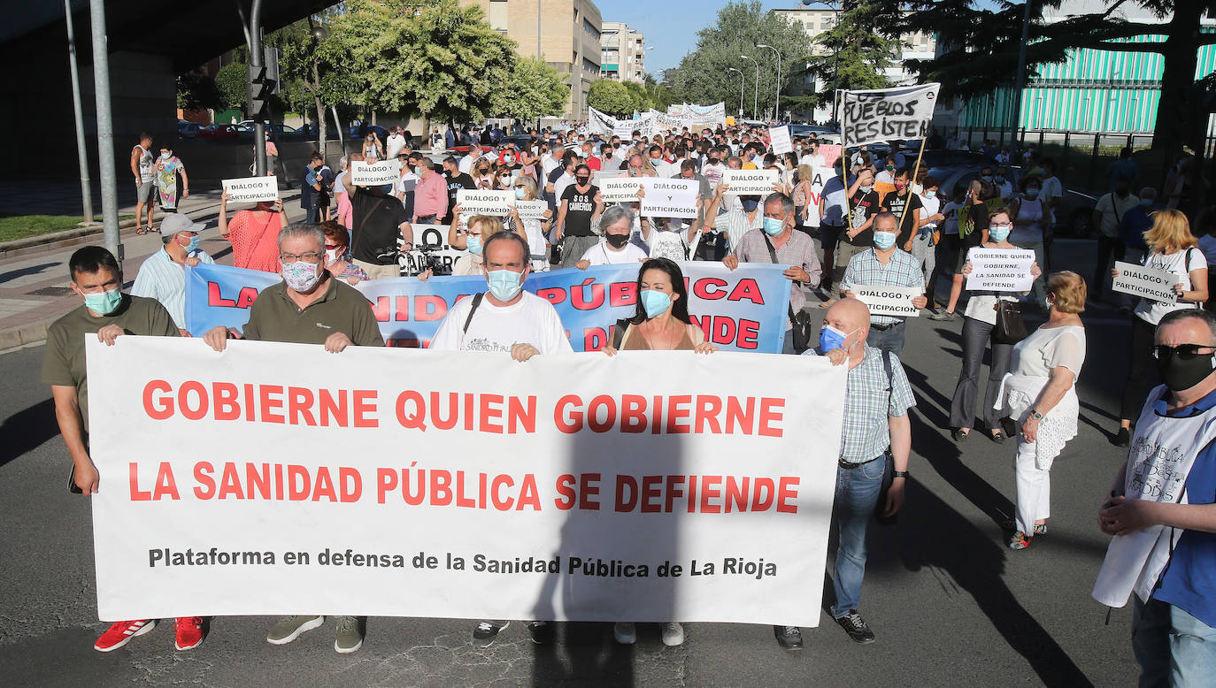 Fotos: Las imágenes de la manifestación en Logroño contra el Plan de Atención Continuada