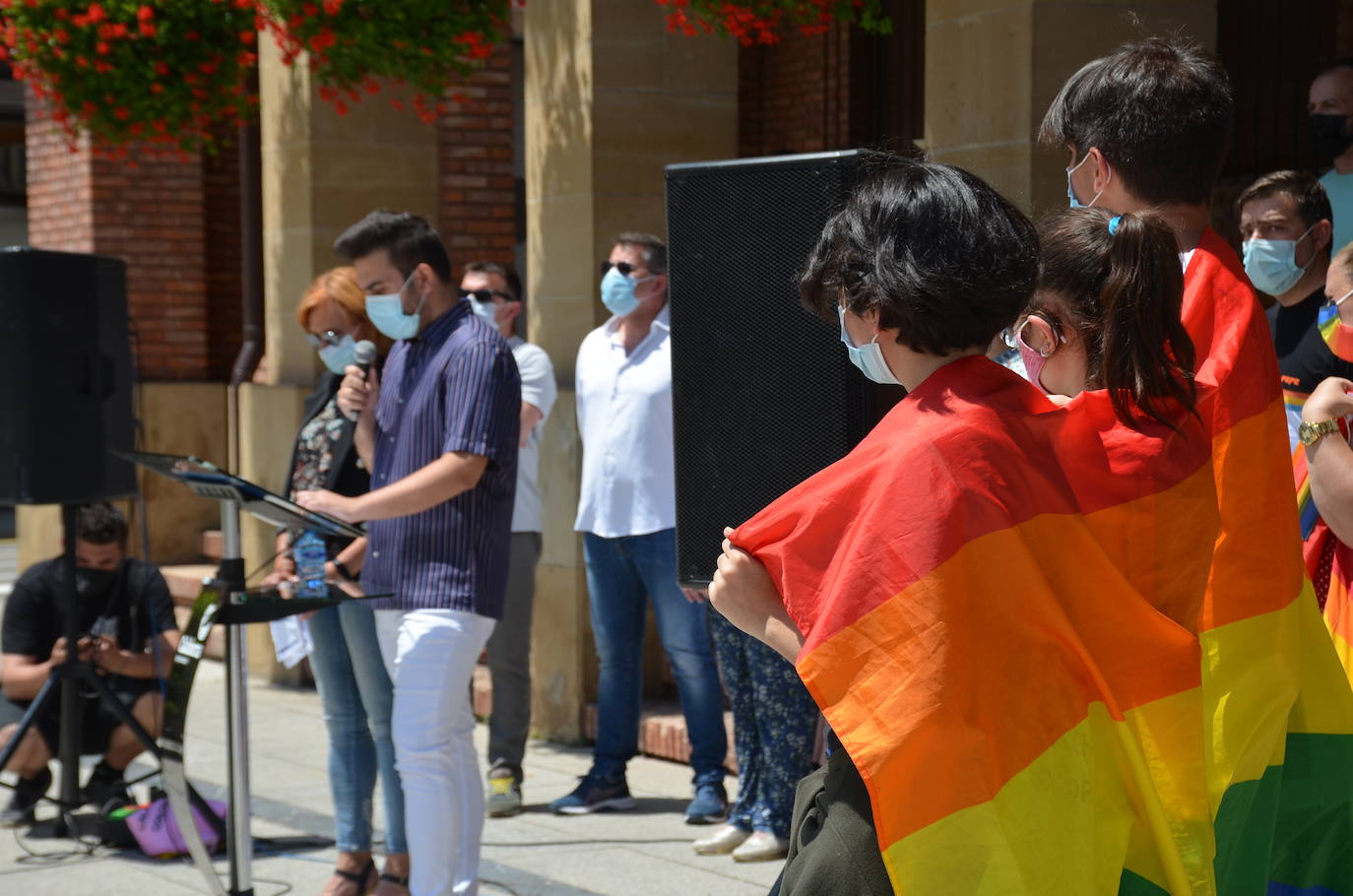 Fotos: ‘Calahorra con orgullo’ se clausura con la lectura de un manifiesto