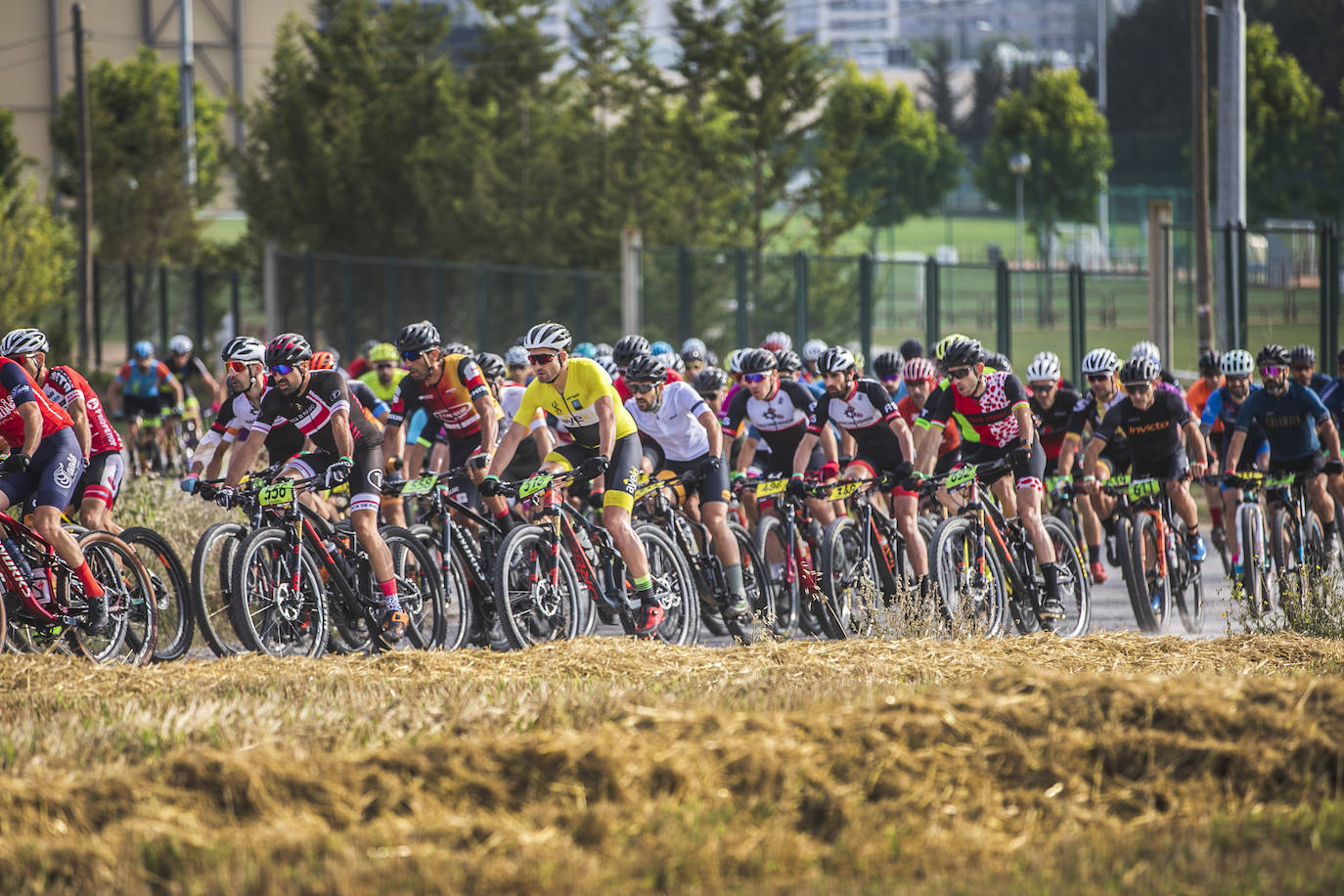 Fotos: Tiago Ferreira y Naima Madlen ganan La Rioja Bike Race