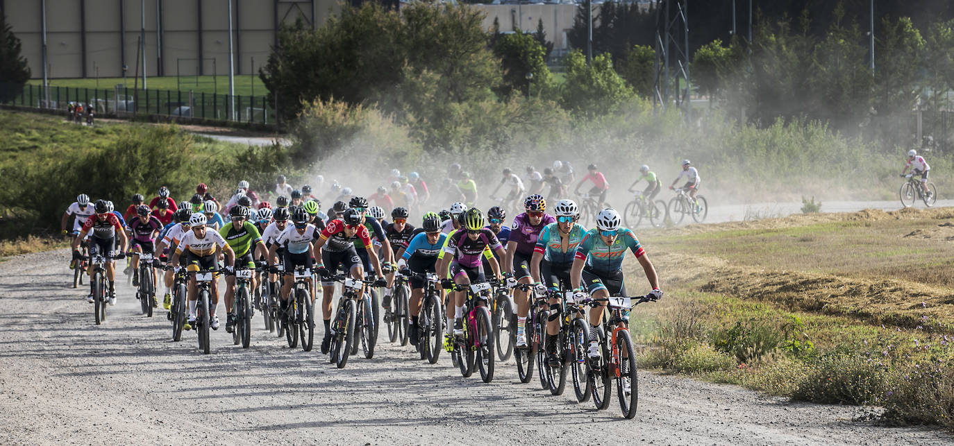 Fotos: Tiago Ferreira y Naima Madlen ganan La Rioja Bike Race