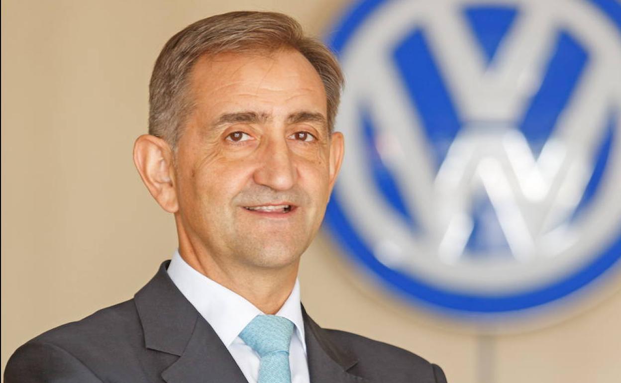 El riojano Emilio Sáenz deja hoy la presidencia de Volkswagen Navarra