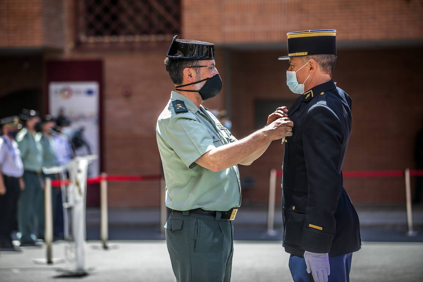 Fotos: Toman posesión los nuevos jefes de la Unidad de Acción Rural y del GAR de la Guardia Civil