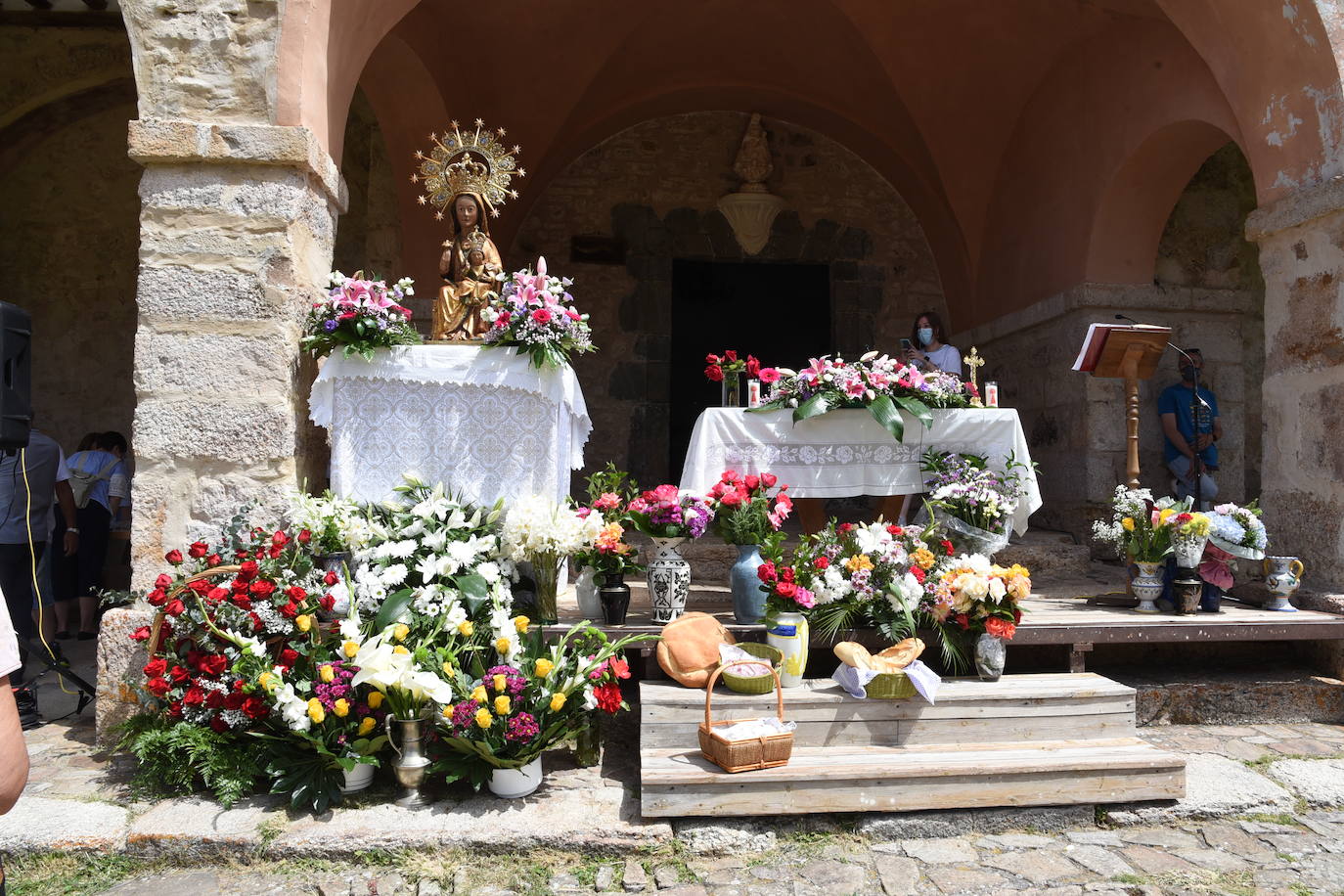 Fotos: Las imágenes de la Caridad Grande de Villoslada de Cameros