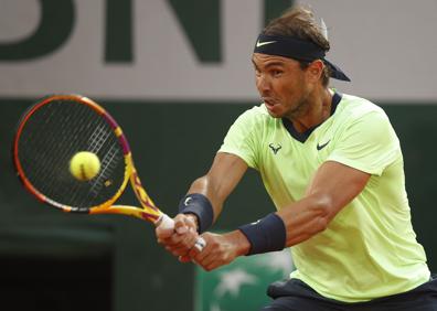 Imagen secundaria 1 - Arriba: La jugadora de bádminton Carolina Marín. Abajo-izquierda: El tenista Rafa Nadal. Abajo-derecha: El futbolista Cristiano Ronaldo.