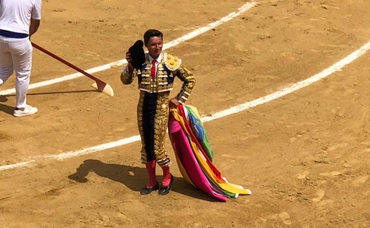 Diego Urdiales corta una oreja en Mont de Marsan