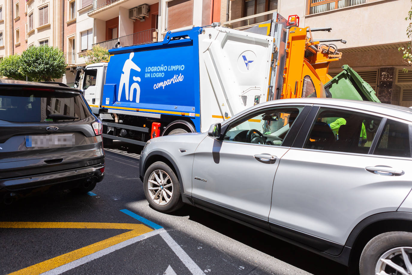 Fotos: Coches, peatones y bicicletas, entre los colores en la calzada de Duquesa de la Victoria