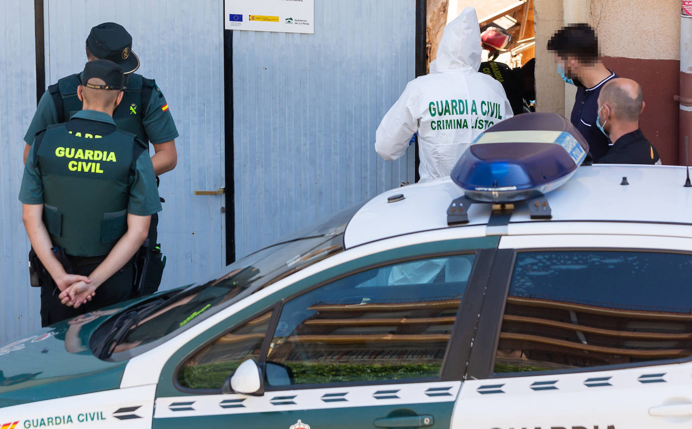 Fotos: Continúa la investigación: intenso registro durante el fin de semana en la casa del detenido en Entrena