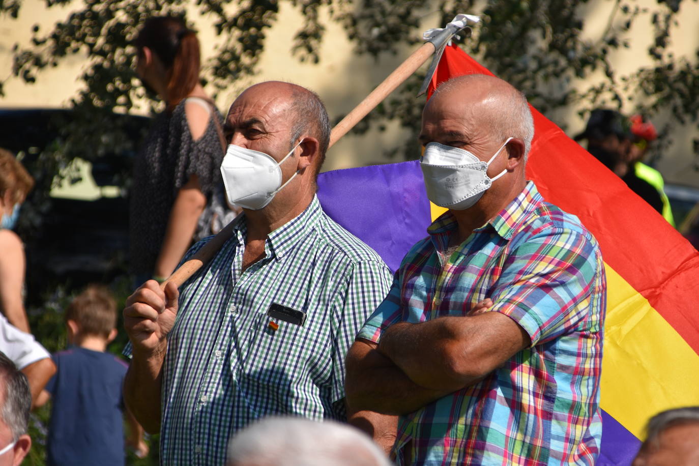 Ha sido organizado por los familiares de las víctimas y la Asociación La Barranca y coordinado por Lola Júdez López