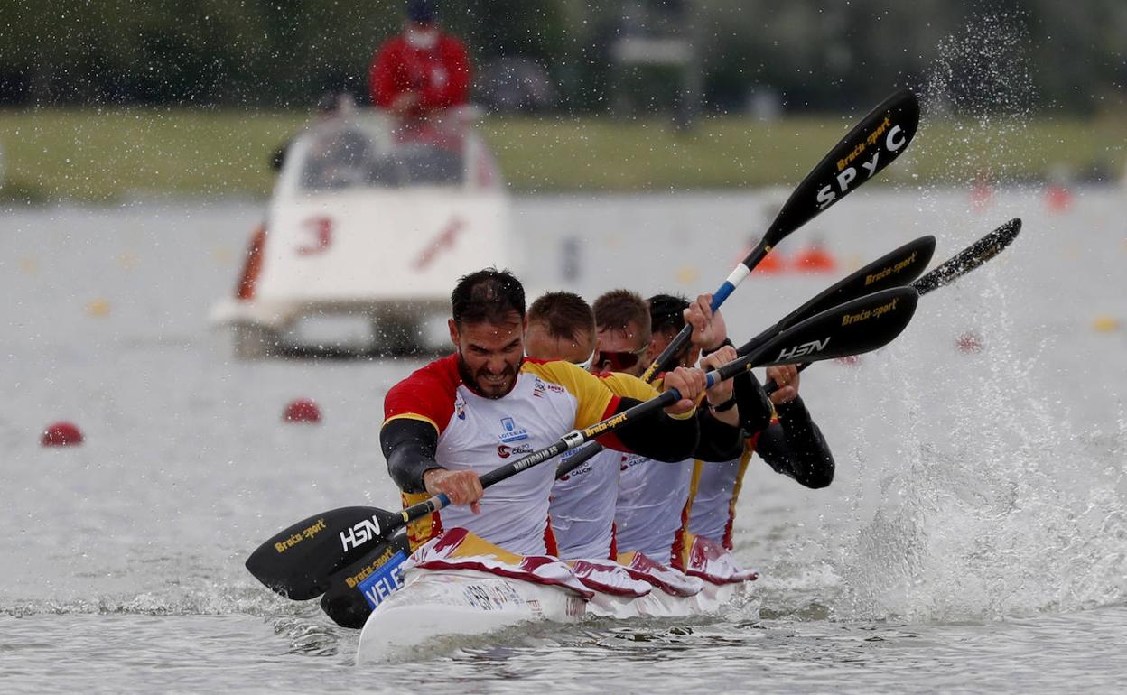 Saul Craviotto, Marcus Walz, Carlos Arevalo y Rodrigo Germade, en la final donde obtuvieron la plata.