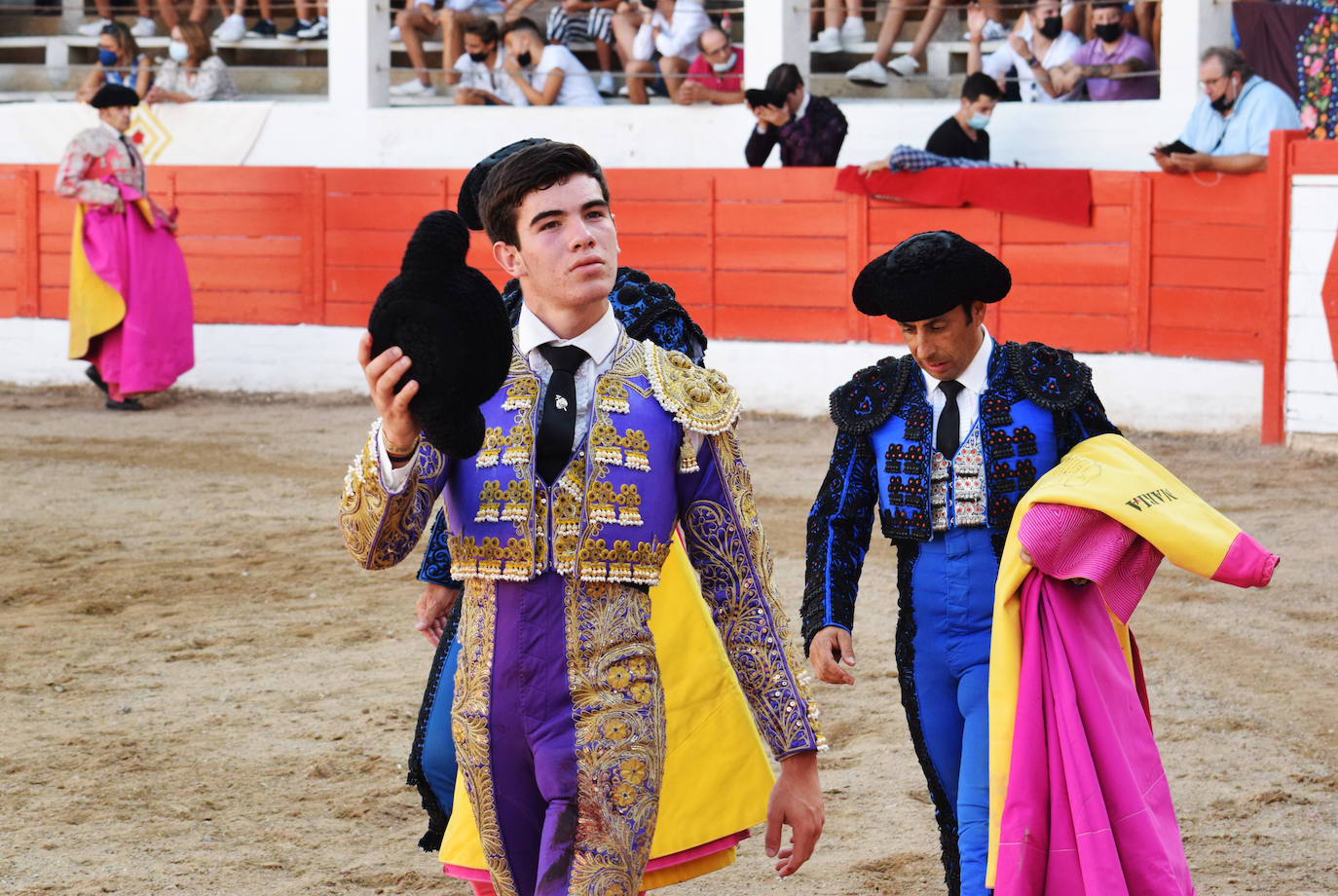 Cid de María cortó una oreja al segundo