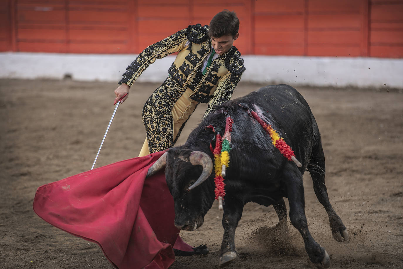 Jesús Romero corta dos orejas 