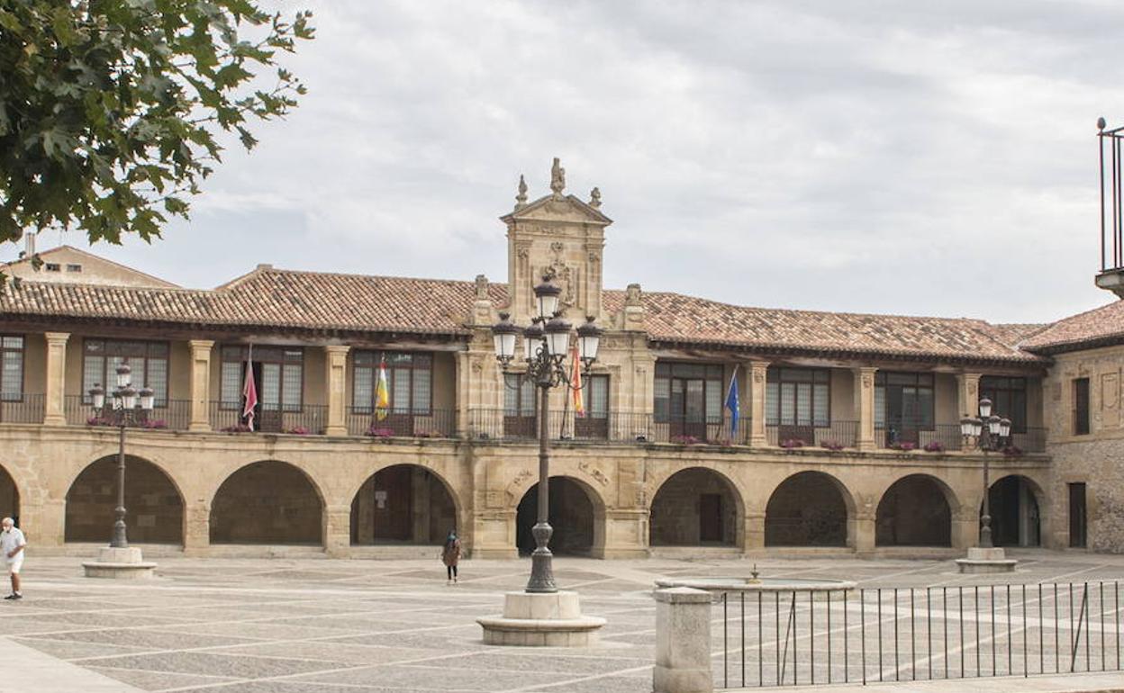 El PP de Santo Domingo invita a los grupos a hacer propuestas para el presupuesto de 2022