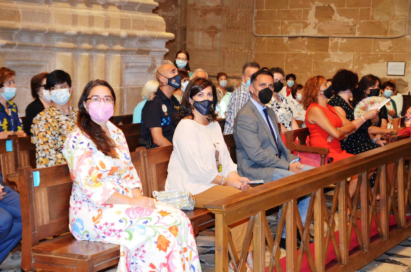 Fotos: Los Santos Mártires procesionan en coche por Calahorra