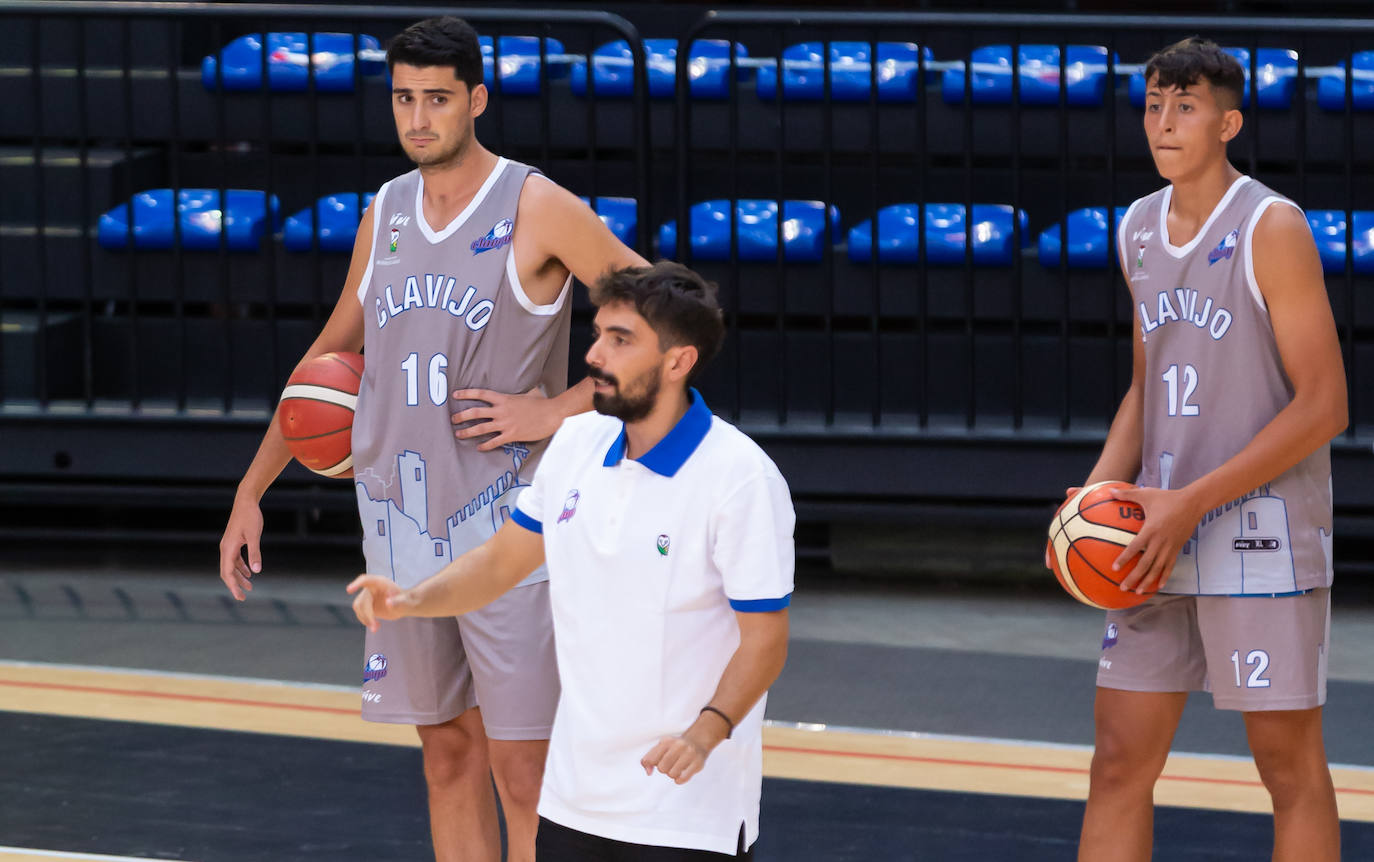 Fotos: El Clavijo empieza a preparar la temporada, su primer entrenamiento