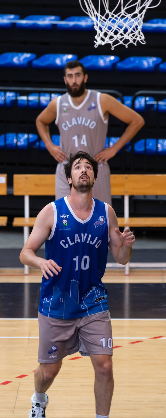 Fotos: El Clavijo empieza a preparar la temporada, su primer entrenamiento