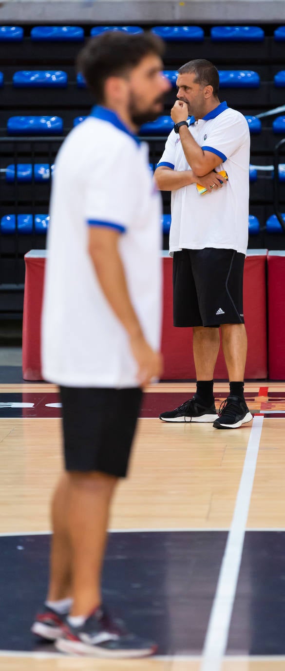 Fotos: El Clavijo empieza a preparar la temporada, su primer entrenamiento