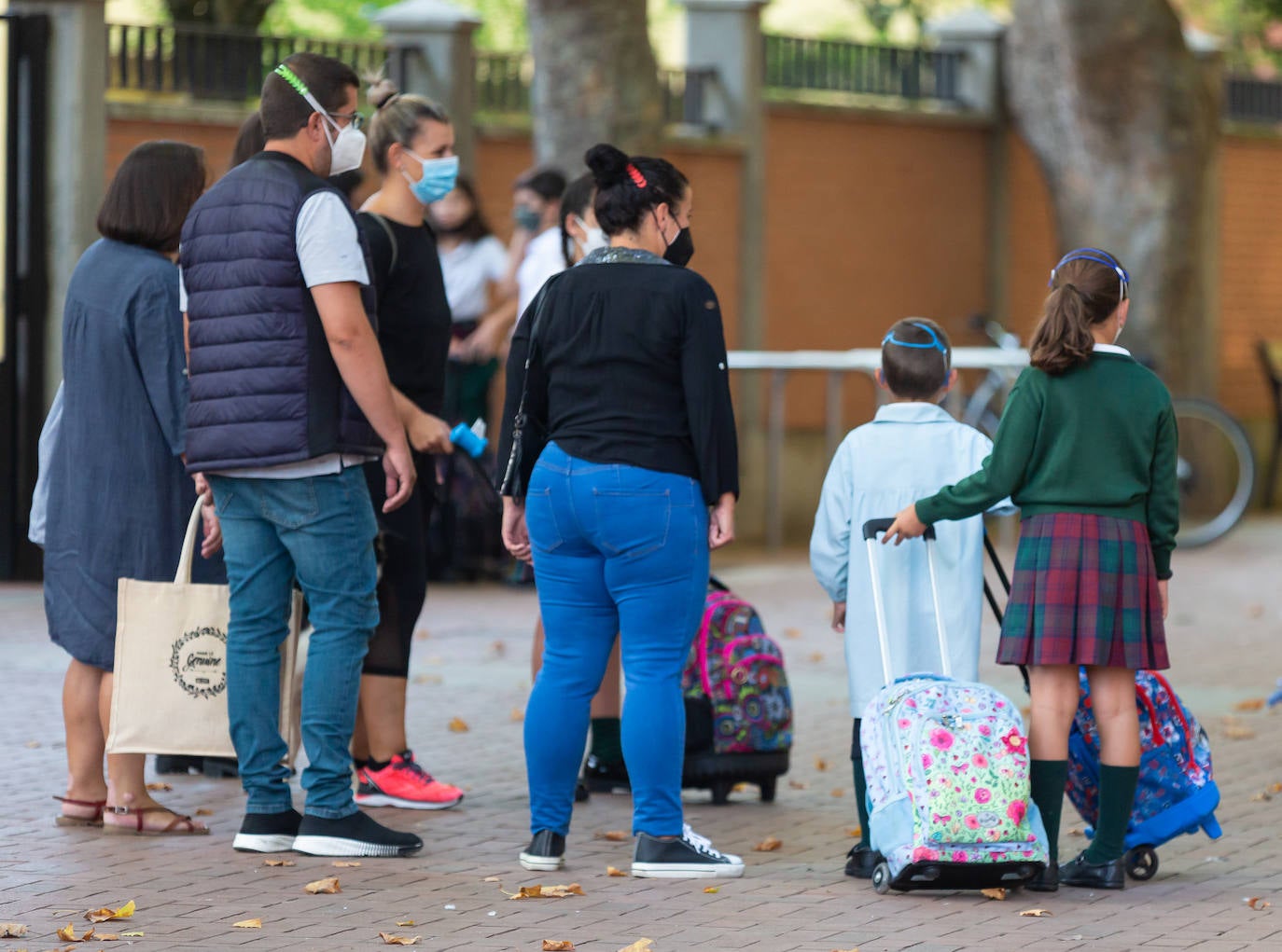 Fotos: Nervios e ilusión en la vuelta al cole en Logroño