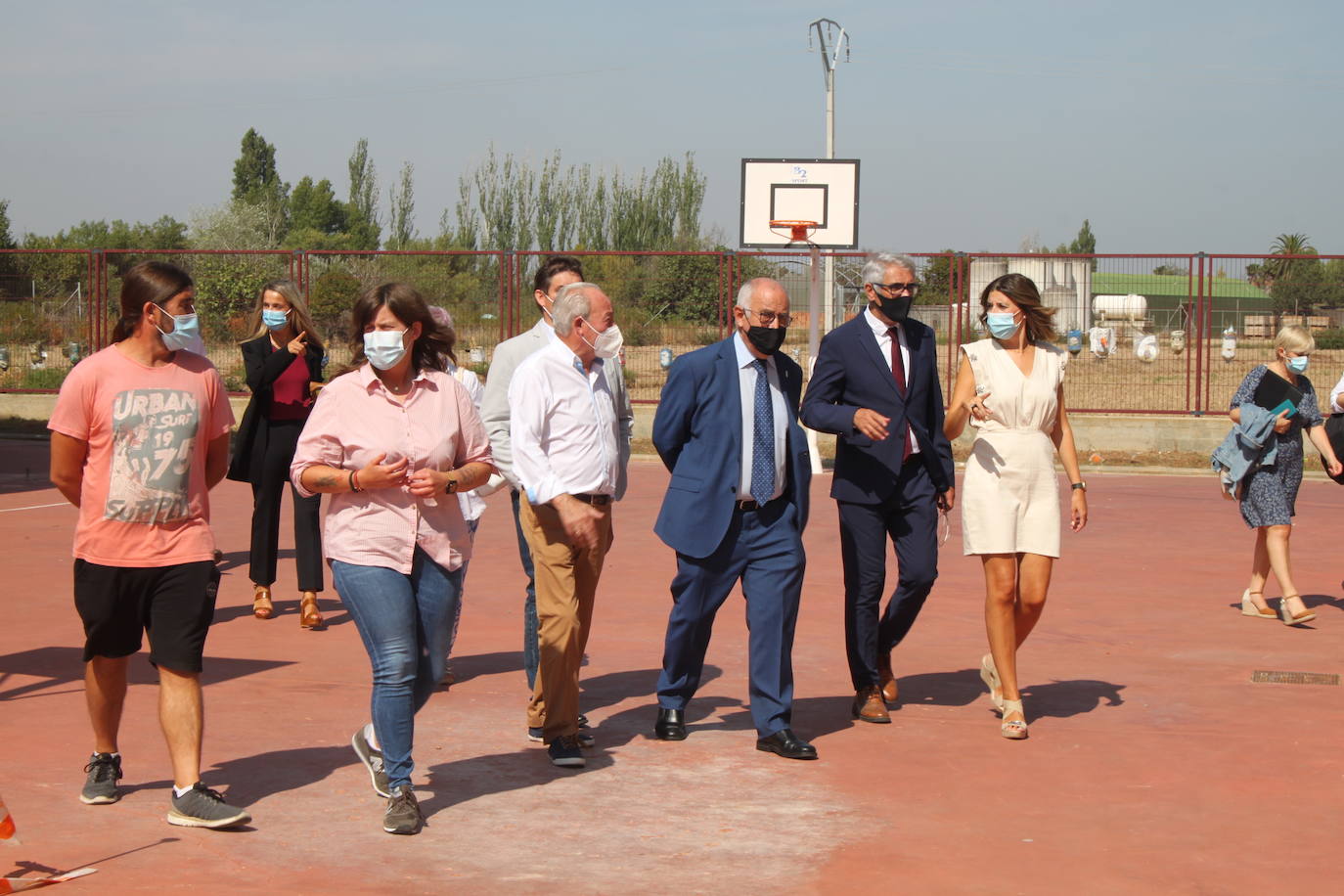 Al acto ha acudido el consejero de Educación, Cultura, Deporte y Juventud, Pedro Uruñuela