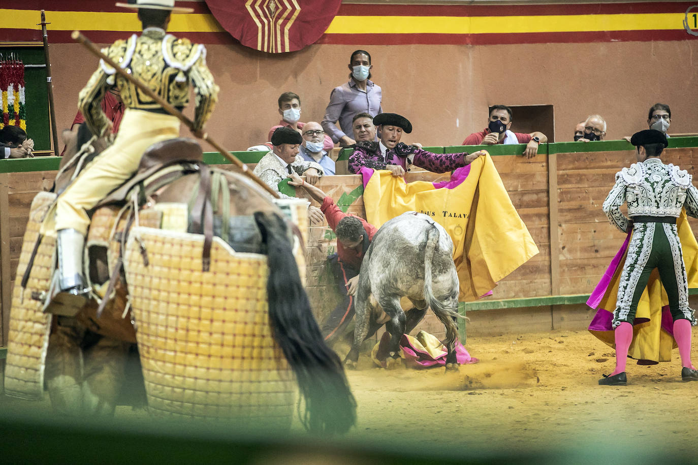 La localidad riojabajeña ha acogido una cita del Circuito Norte de novilladas