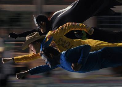 Imagen secundaria 1 - Tres fotogramas de la serie.