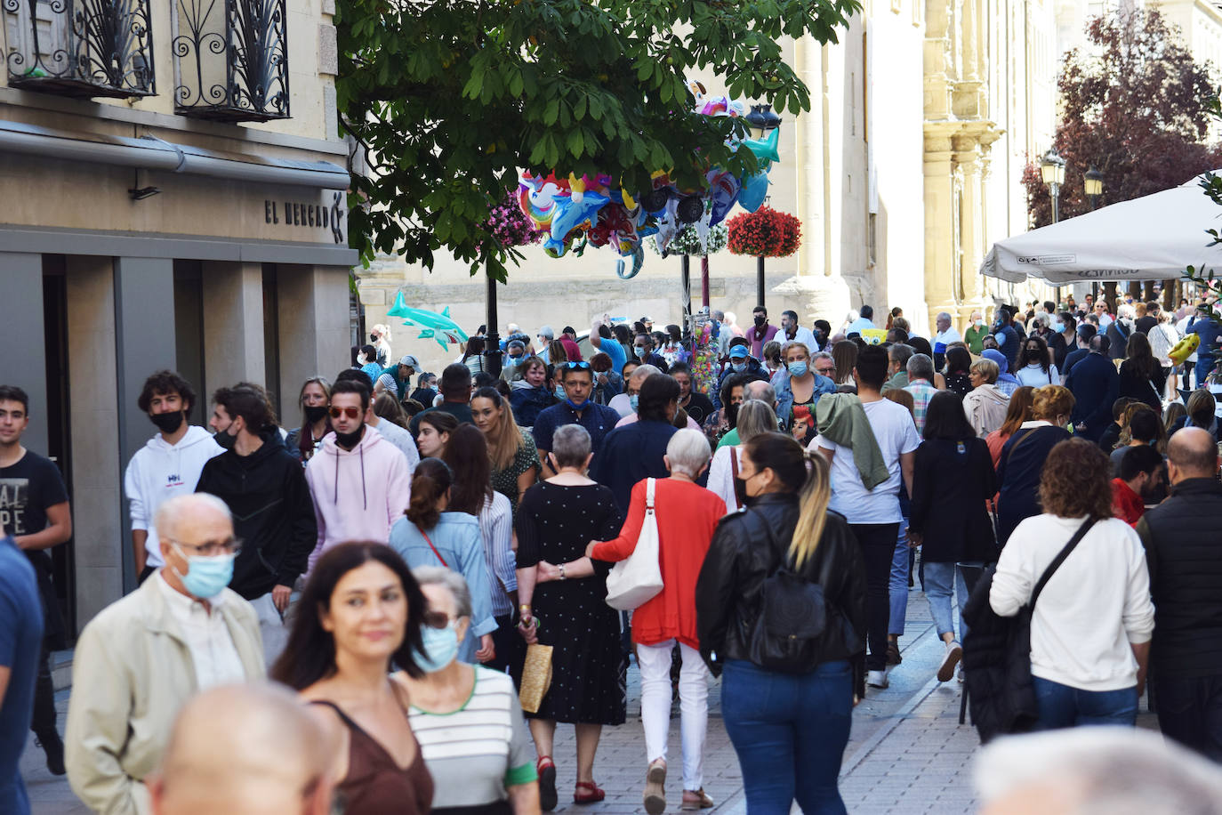 Segundo día de fiestas en la capital riojana