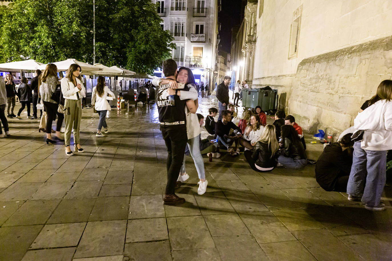 Los jóvenes se trasladaron desde el Casco Antiguo de la ciudad hasta el parque de la capital riojana