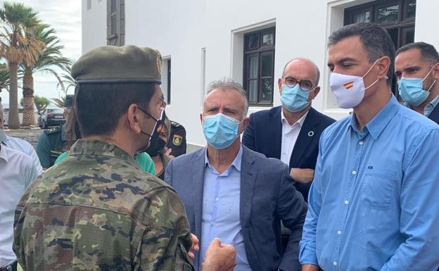 Pedro Sánchez conoce de primera mano la situación de La Palma 