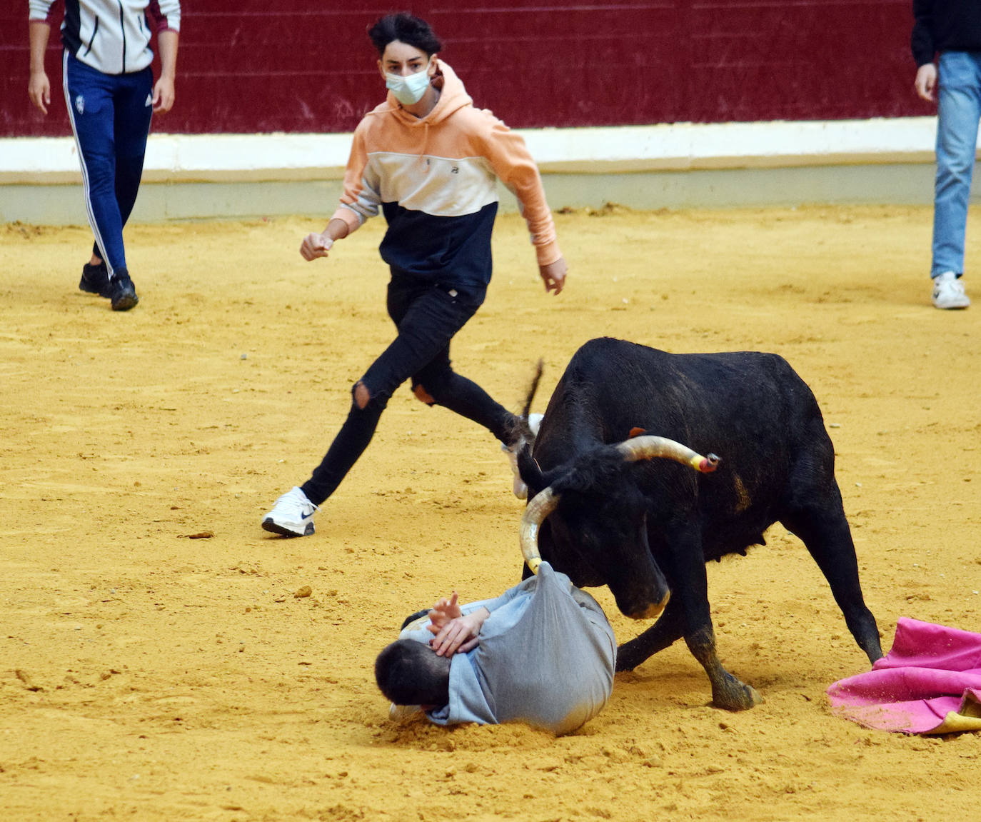 Fotos: Las vaquillas del miércoles en La Ribera