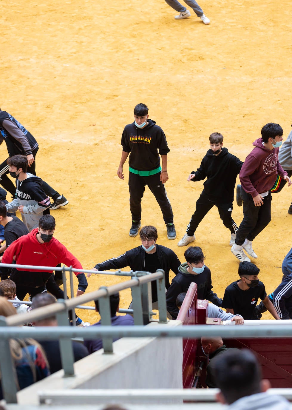 Fotos: Promesas de las acrobacias en La Ribera