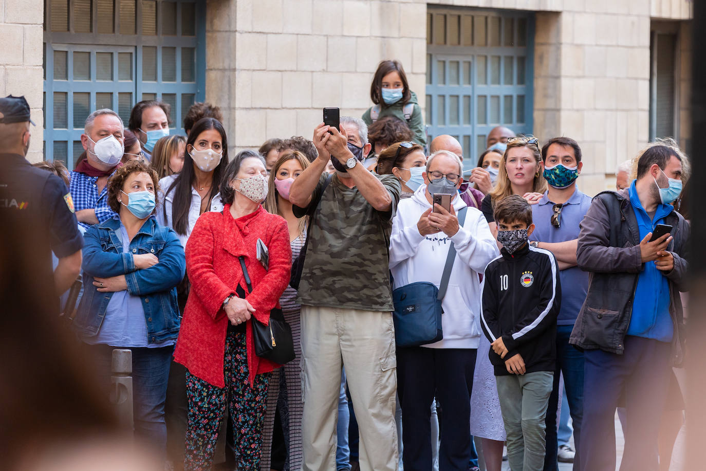 Fotos: Un caluroso recibimiento al rey Felipe VI en Logroño