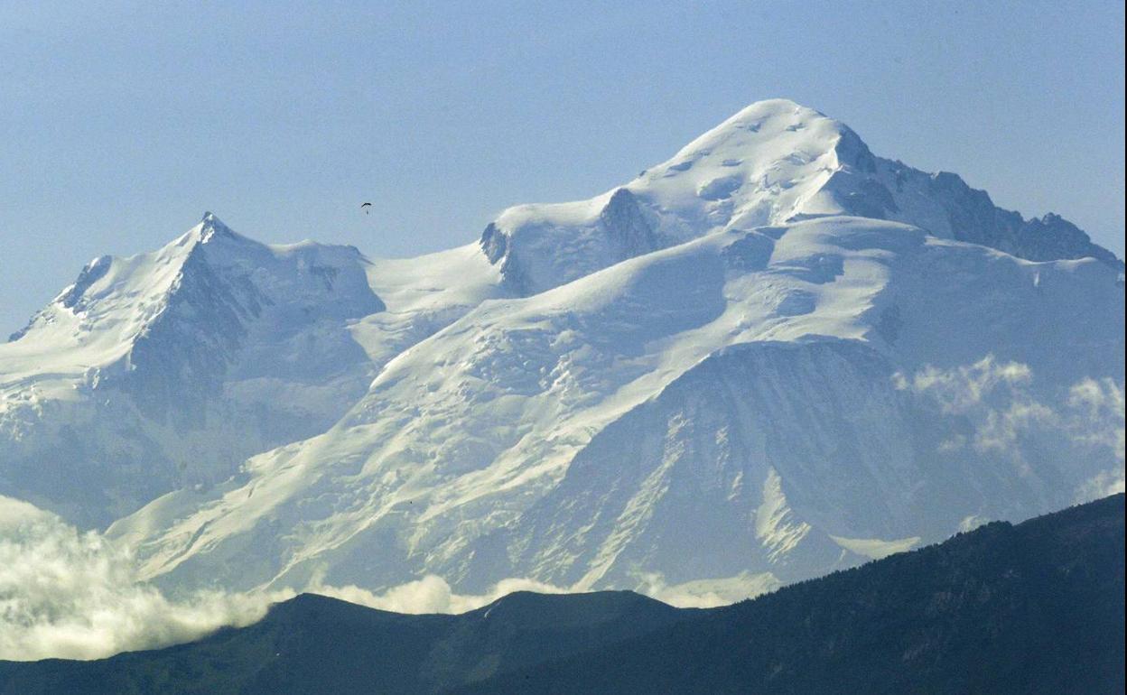 El Mont Blanc, techo de Europa Occidental en los Alpes.