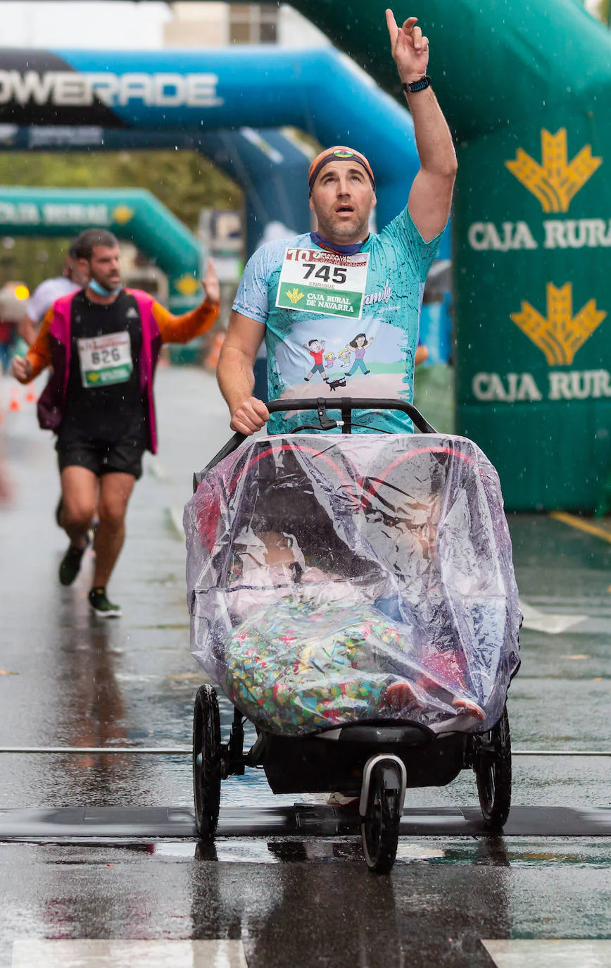 La lluvia no ha frenado la ilusión de los participantes en la prueba