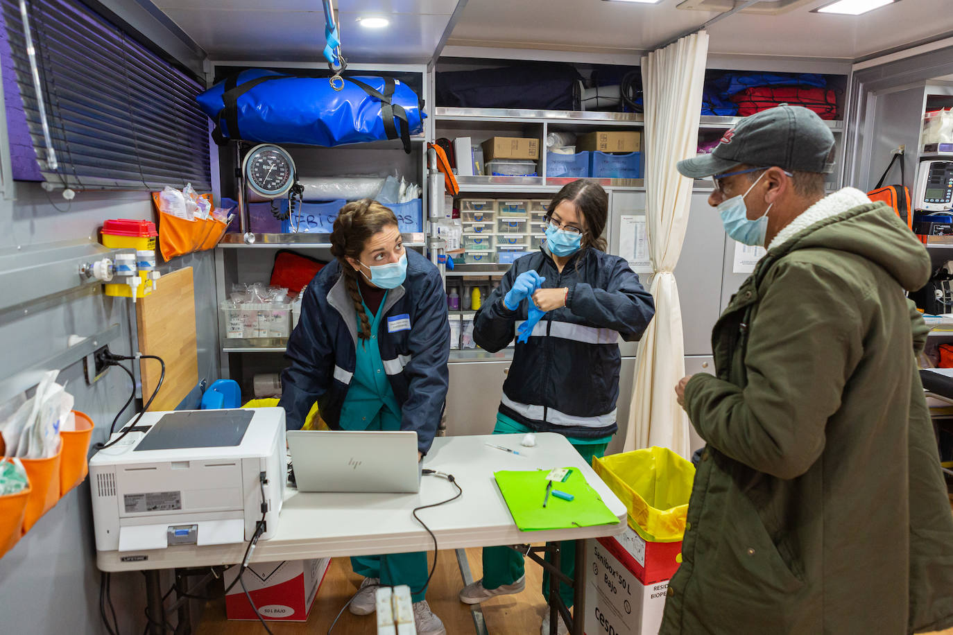 Fotos: La Rioja busca la vacunación de 8.000 riojanos en 20 municipios en el punto itinerante