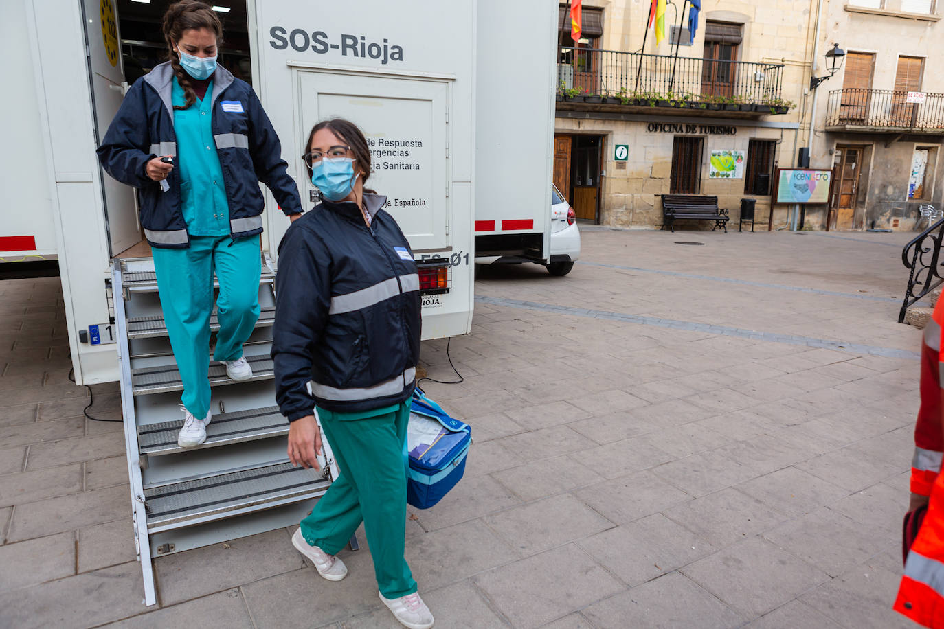 Fotos: La Rioja busca la vacunación de 8.000 riojanos en 20 municipios en el punto itinerante