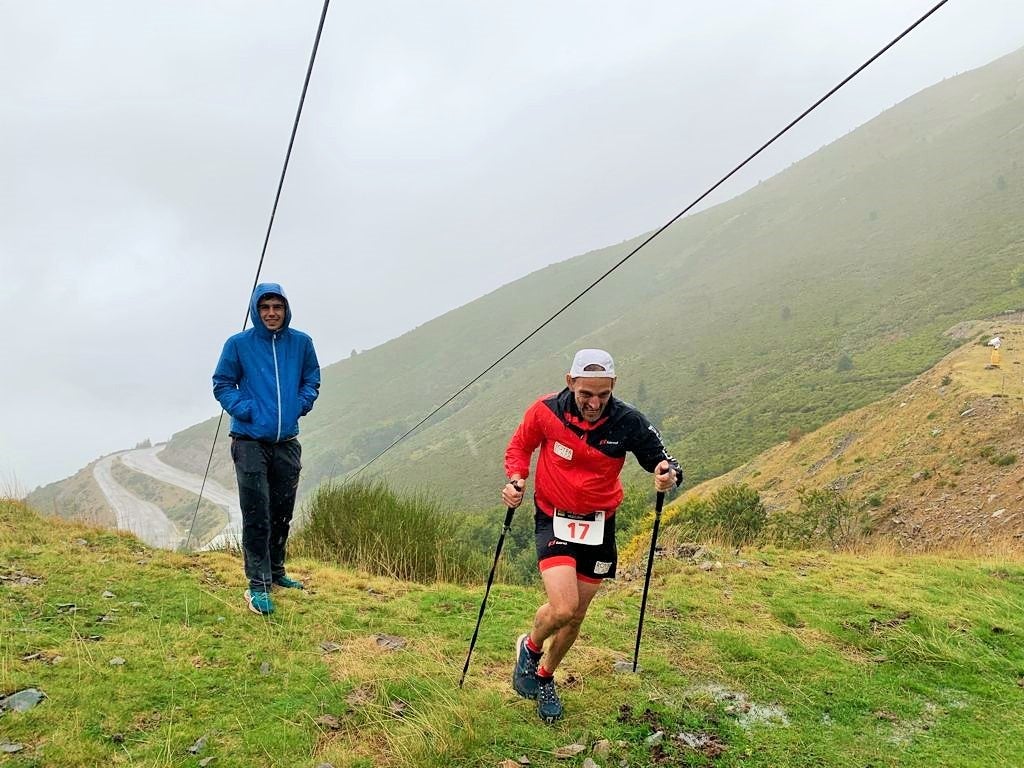 Fotos: Etxeberria y Alegre vencen en el Kilómetro Vertical de Ezcaray
