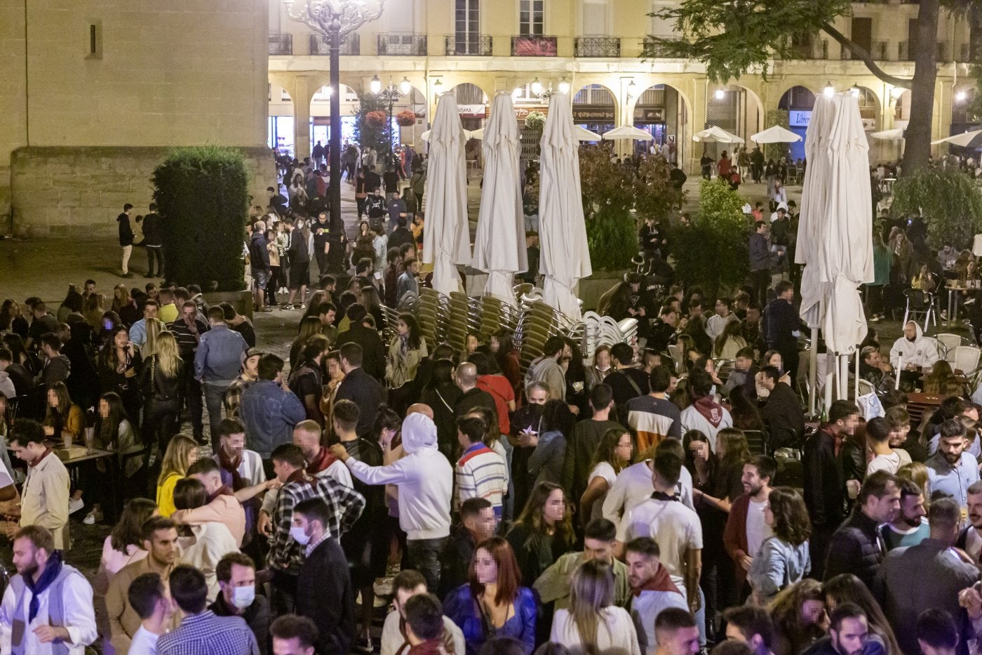 Ambiente en la Plaza del Mercado de Logroño el 18 de eptiembre, primer día de San Mateo. 