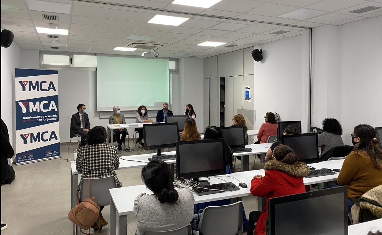 Participantes en un curso anterior en el vivero de empresas. 