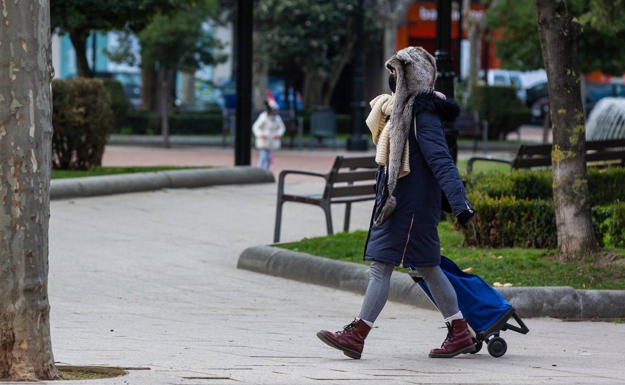 Las temperaturas bajarán notablemente de madrugada. 