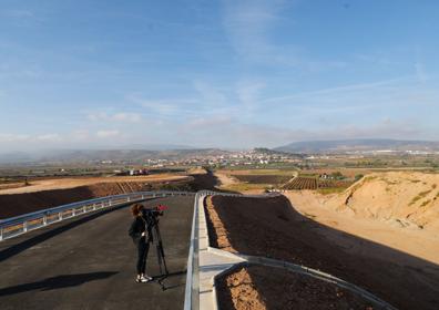 Imagen secundaria 1 - La Ronda Sur «va en plazo» y estará finalizada antes de que se libere la autopista en 2026
