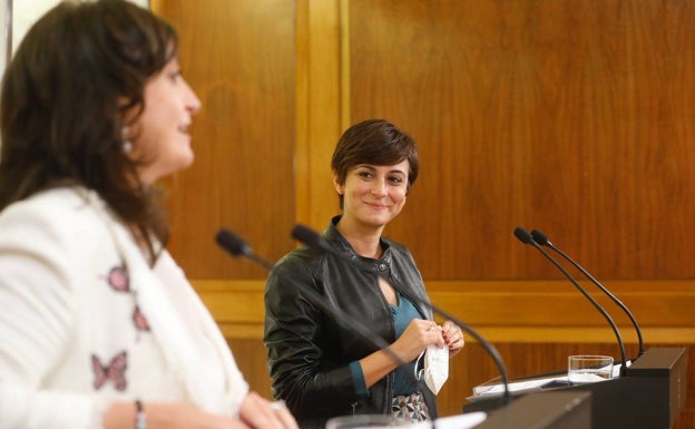 La ministra Isabel Rodríguez, en rueda de prensa junto a Cooncha Andreu. 