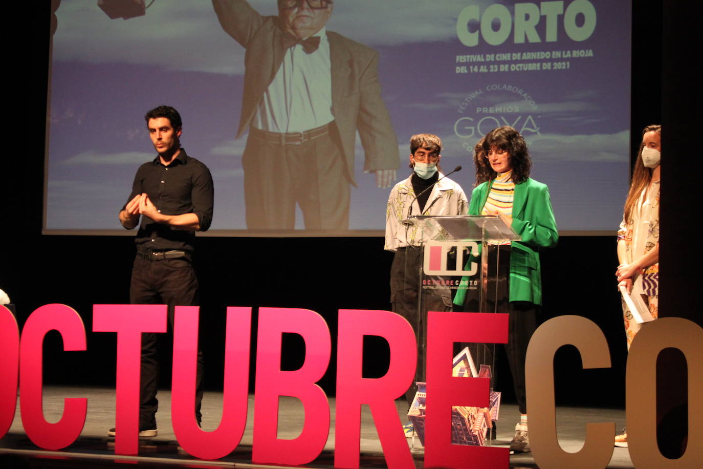 El 23 Festival de Cine entregó el premio Ciudad de Arnedo a Aura Garrido